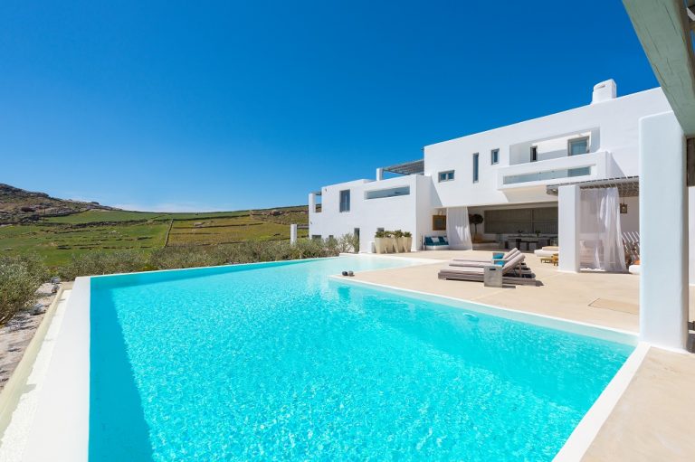 mykonos-luxury-villa-kalafatis-380-m2